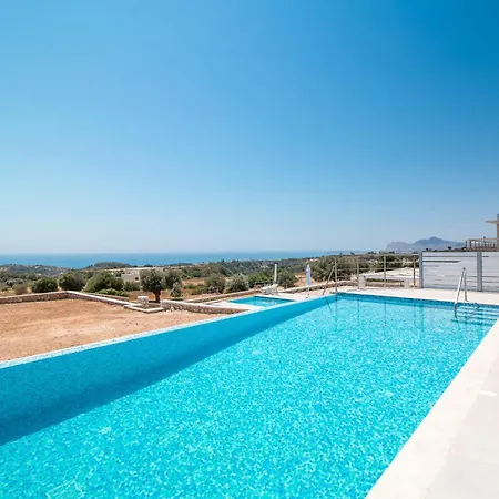 Francis & Gregorys Luxury *