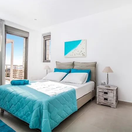 Francis & Gregorys Luxury *