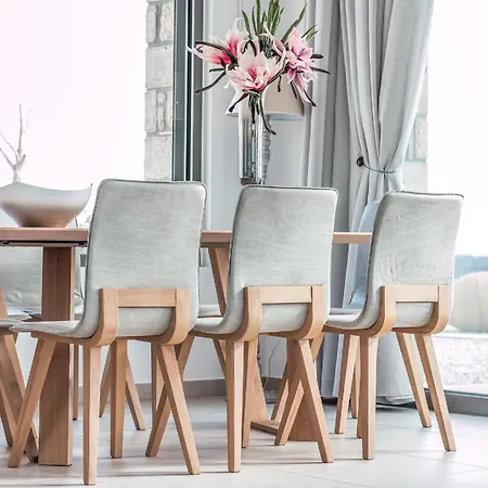 Вилла Francis & Gregorys Luxury Афанту